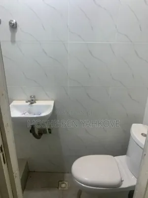 1bdrm Apartment in Mozart, Frafraha for rent