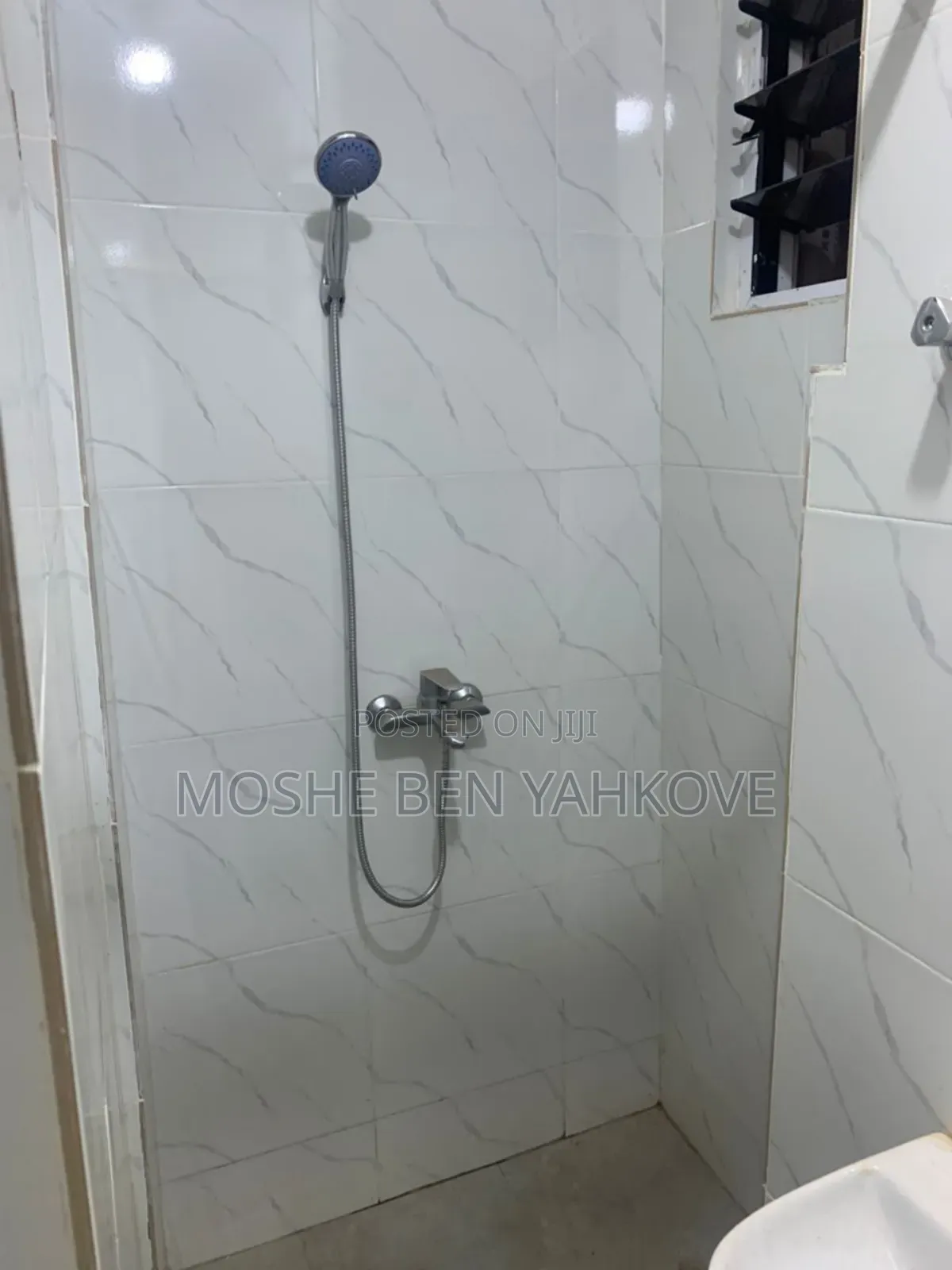 1bdrm Apartment in Mozart, Frafraha for rent