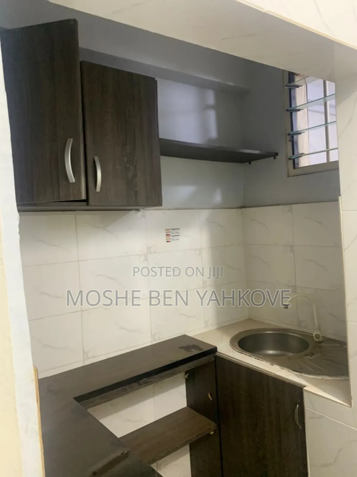 1bdrm Apartment in Mozart, Frafraha for rent