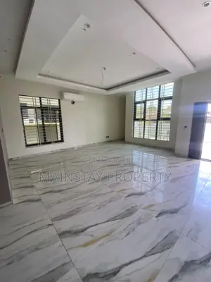 5bdrm House in Mainstay Estates, Spintex for sale