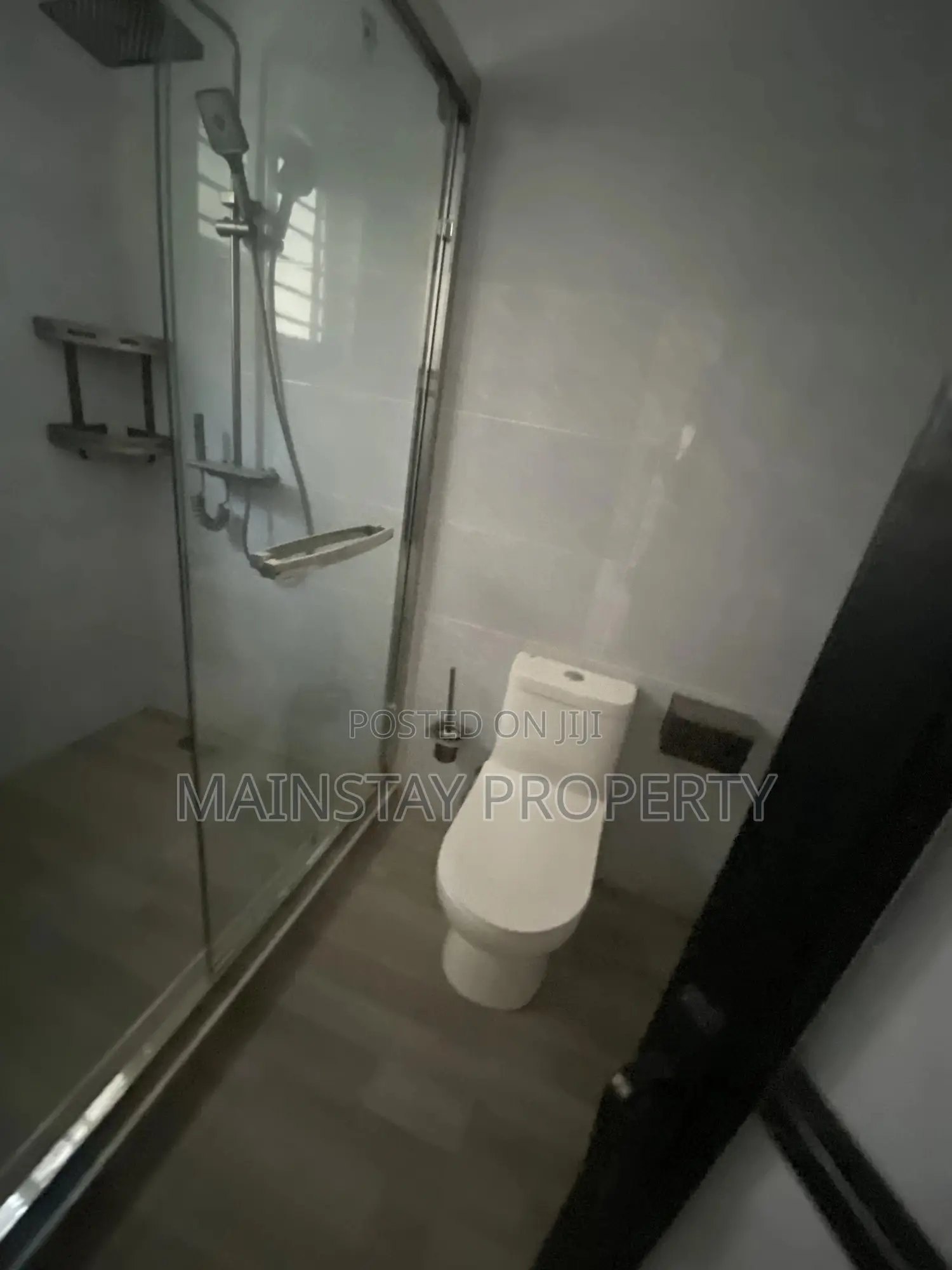 5bdrm House in Mainstay Estates, Spintex for sale