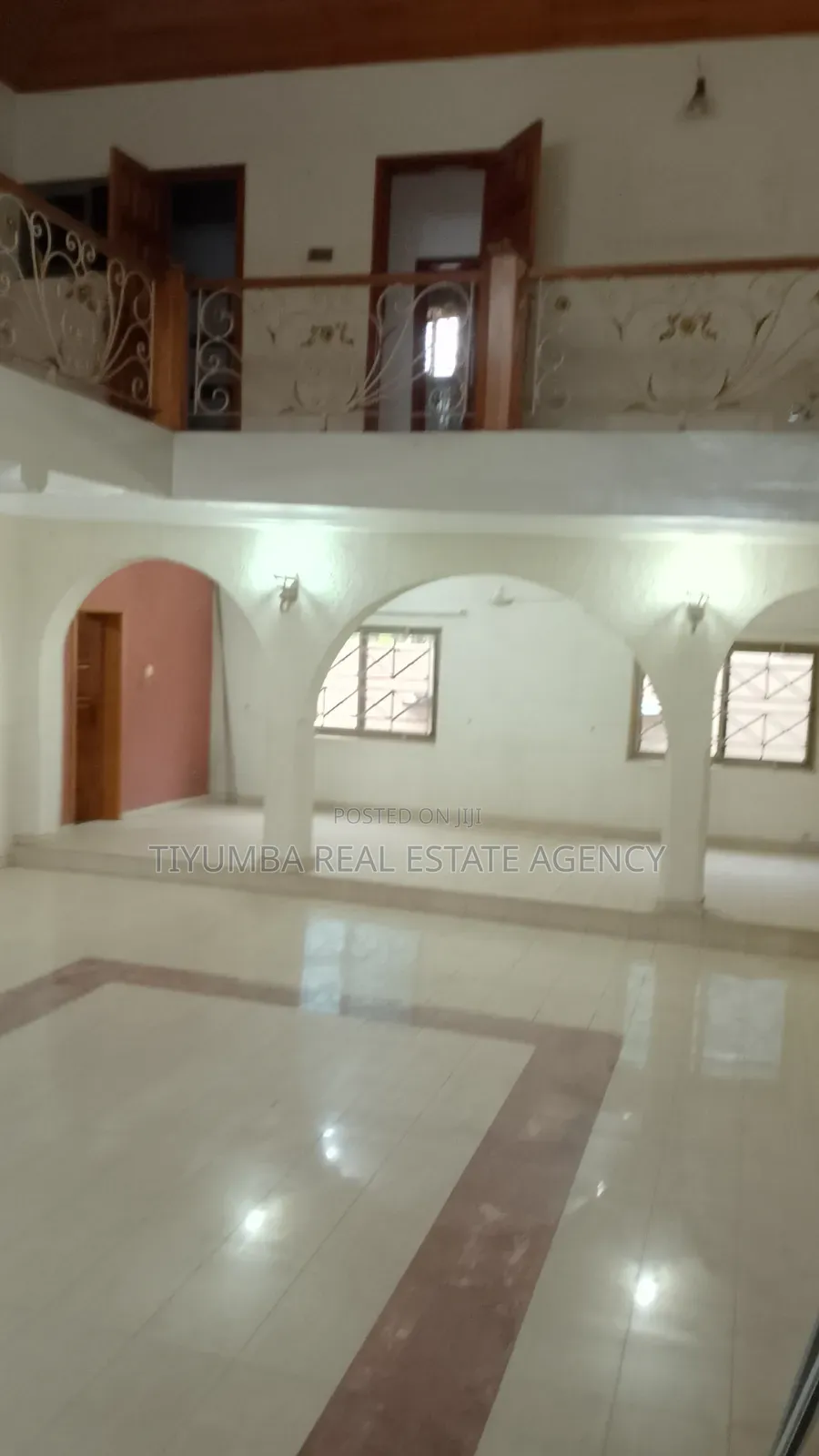5bdrm House in Tiyumba Real Estate, Pillar 2 for rent