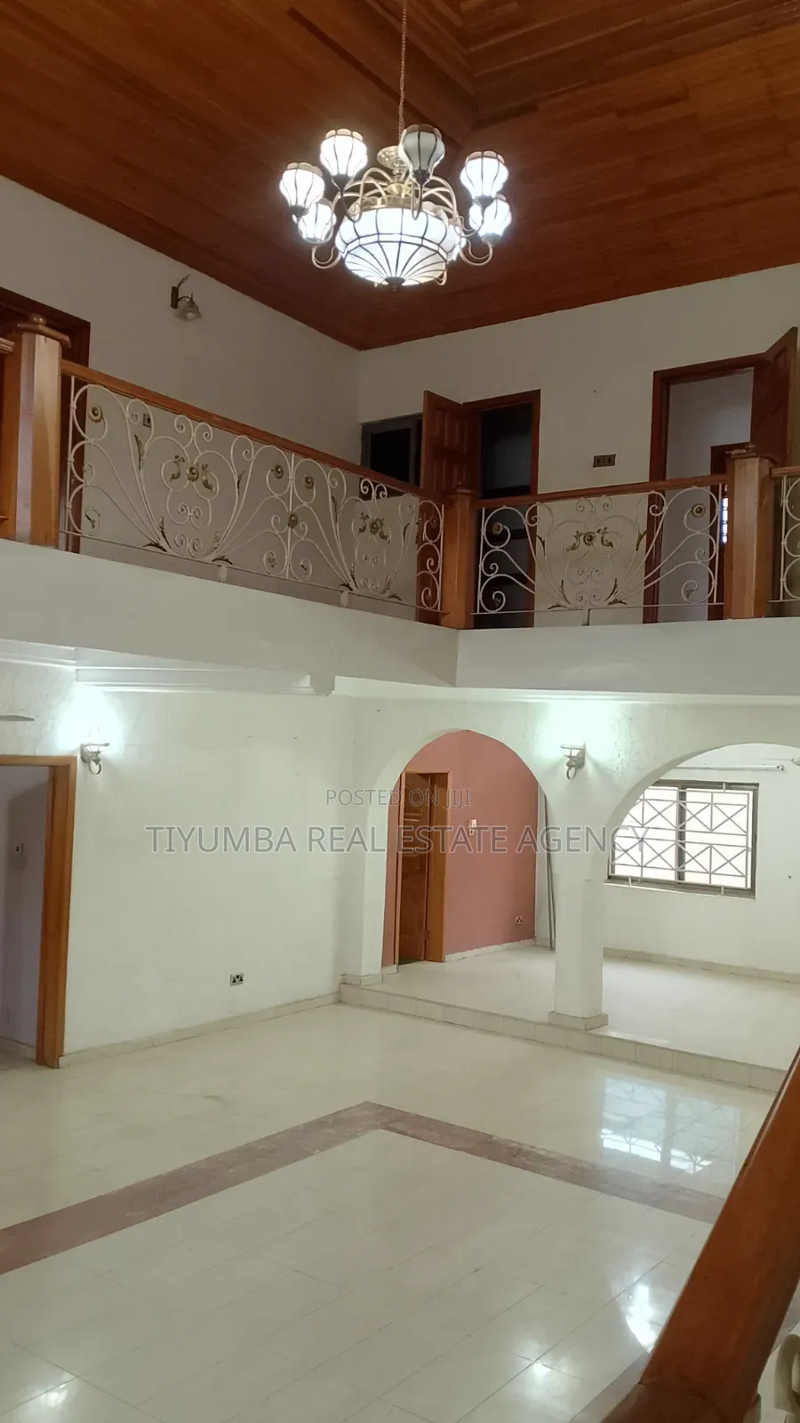 5bdrm House in Tiyumba Real Estate, Pillar 2 for rent