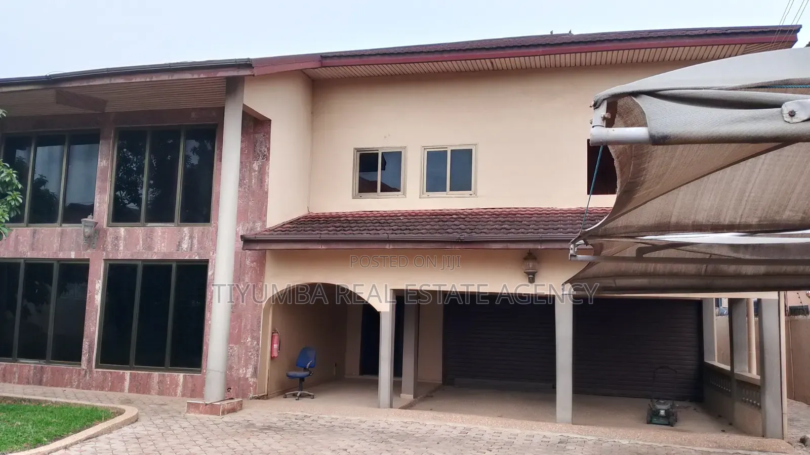 5bdrm House in Tiyumba Real Estate, Pillar 2 for rent