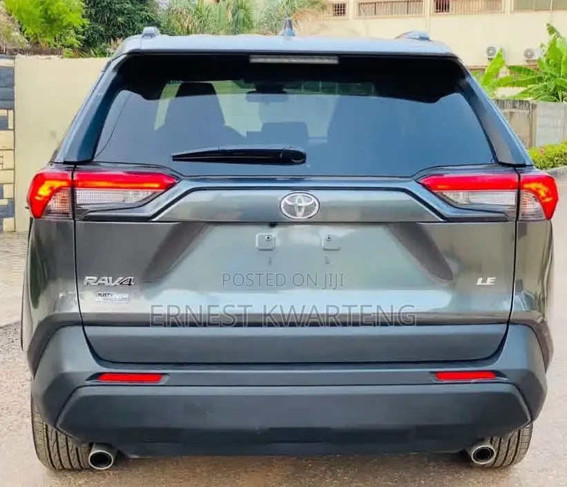 Toyota RAV4 Adventure AWD 2024 Gray