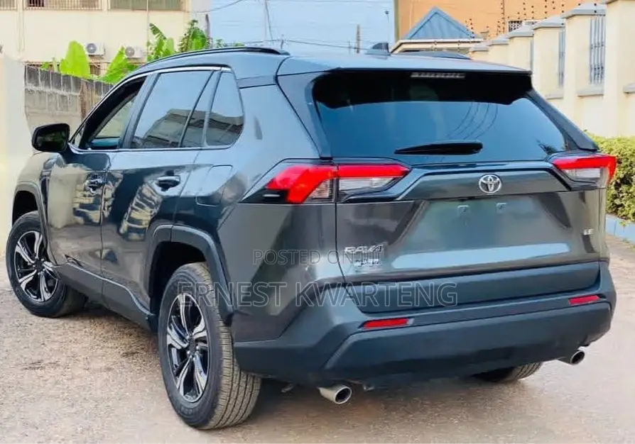 Toyota RAV4 Adventure AWD 2024 Gray