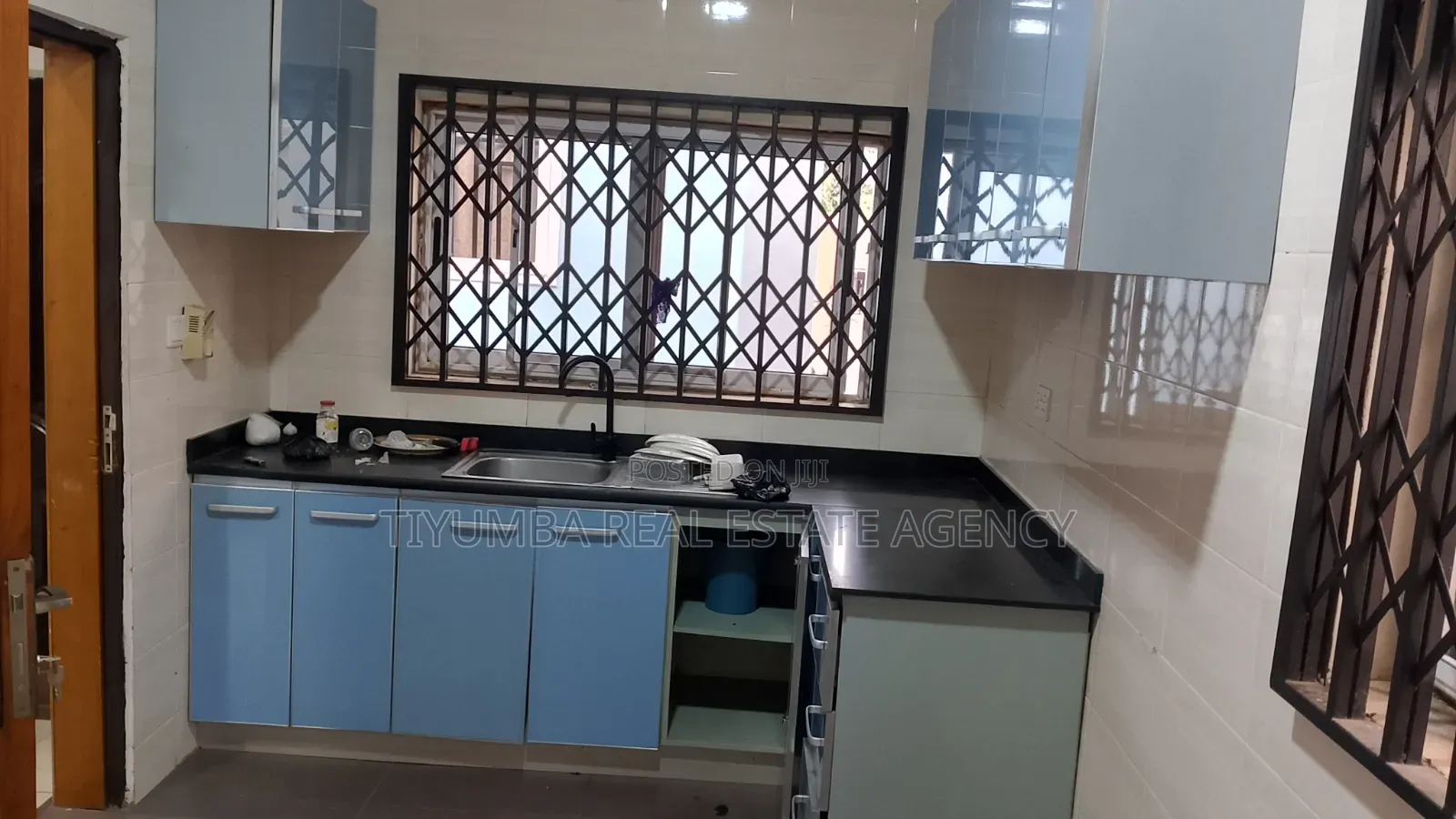 3bdrm Apartment in Tiyumba Real Estate, Papao for rent