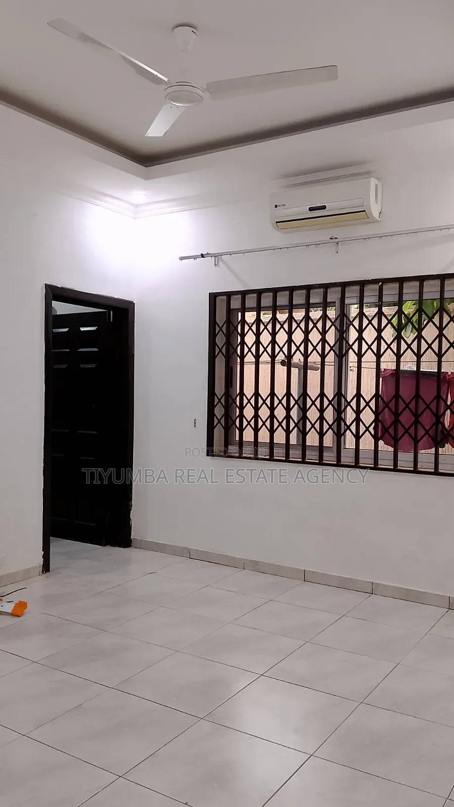 3bdrm Apartment in Tiyumba Real Estate, Papao for rent