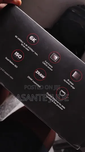 Zcam E2 F6 Cinema Cam (+ Free Cage)