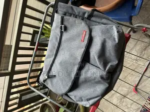 Skip Hop Diaper Bag – Spacious Stylish 