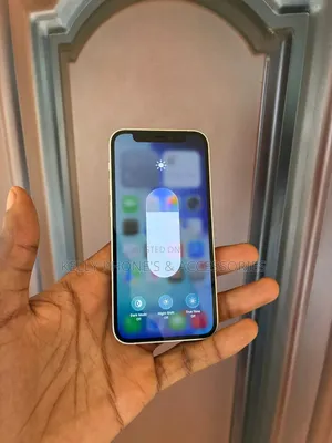 Apple iPhone 11 128 GB White