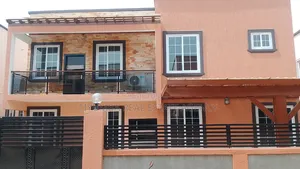 3bdrm Duplex in Tiyumba Real Estate, The Mall for rent
