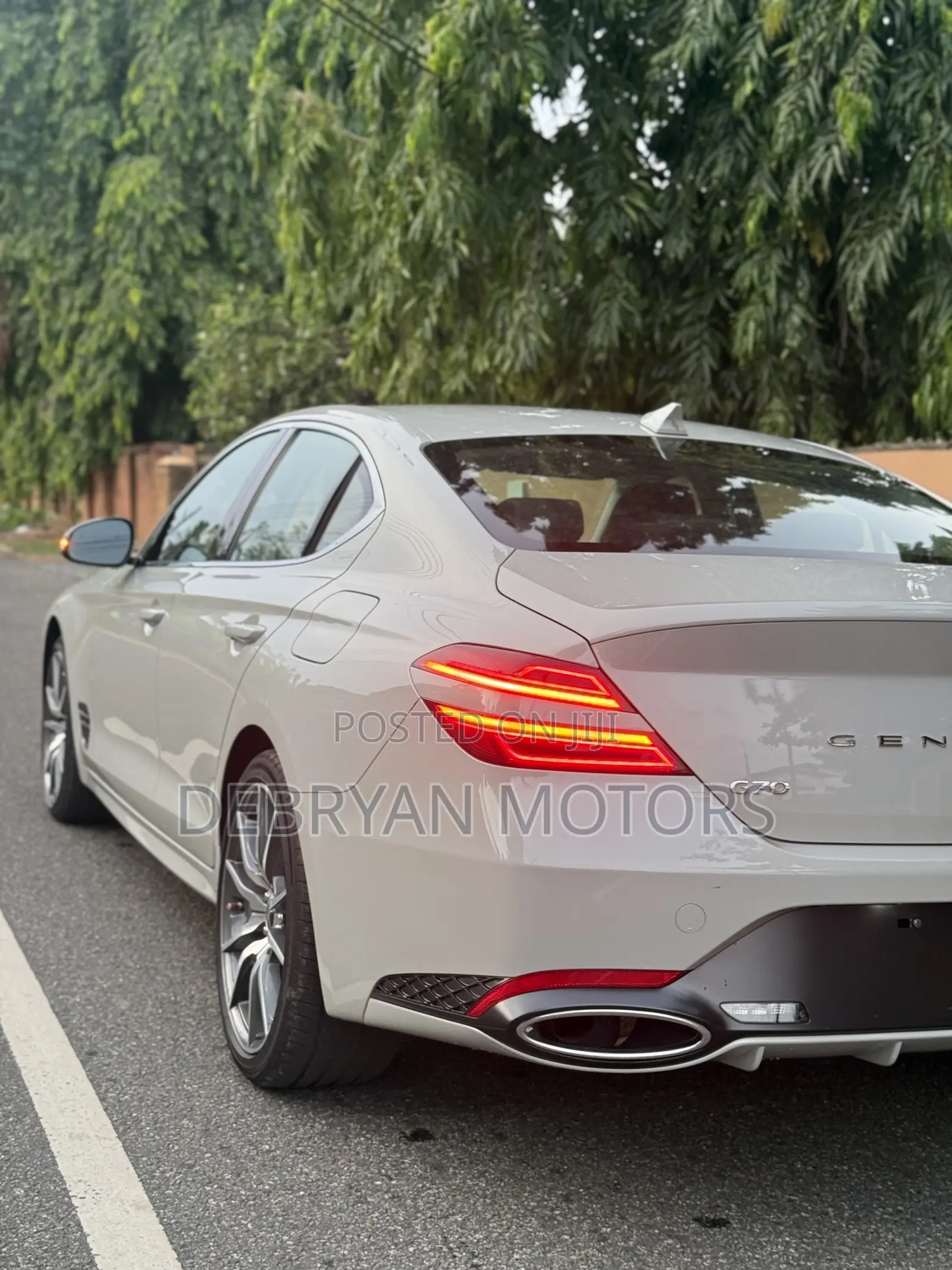 Genesis G70 2.5T AWD 2025 Gray