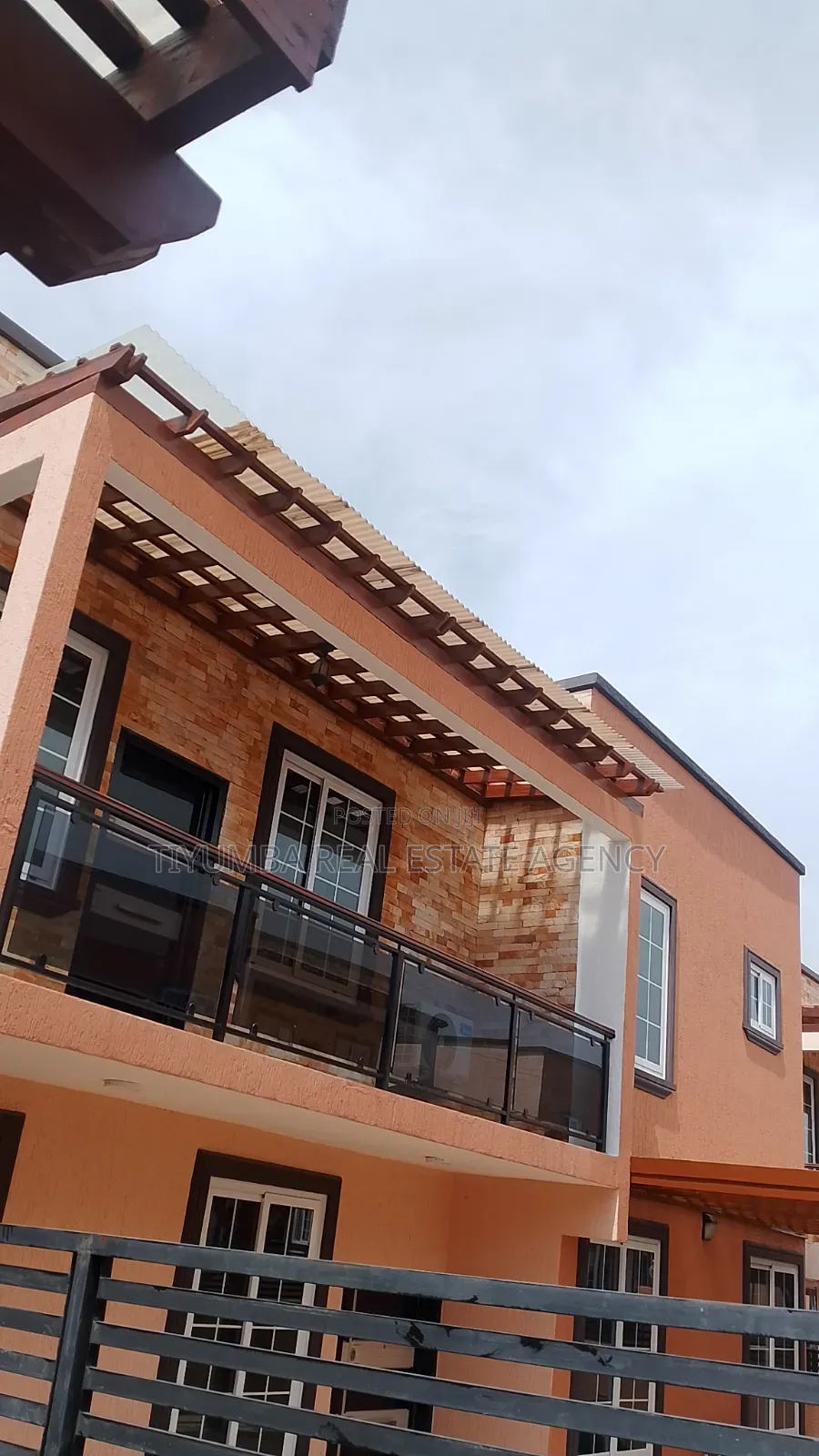 3bdrm House in Tiyumba Real Estate, Airport Residential Area for rent