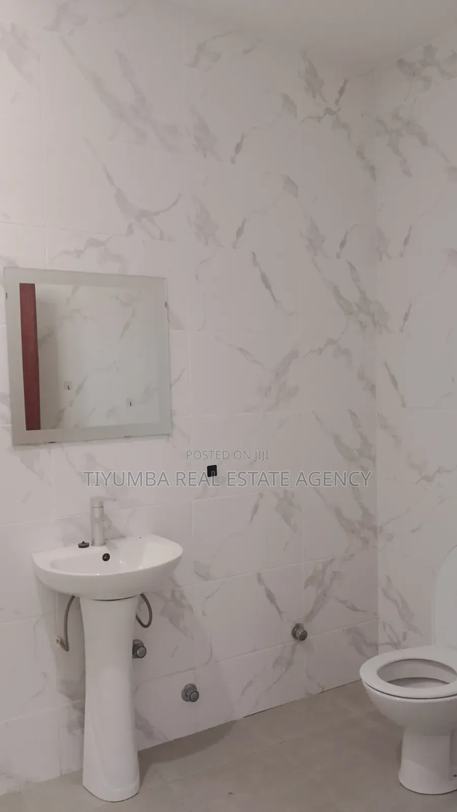 3bdrm House in Tiyumba Real Estate, Airport Residential Area for rent