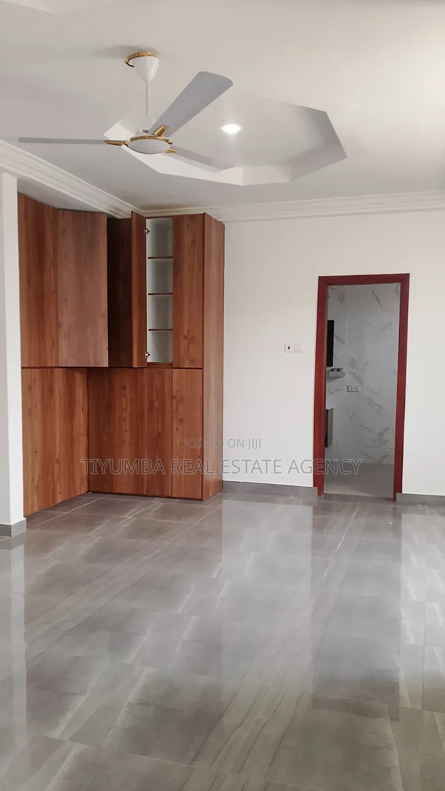 3bdrm House in Tiyumba Real Estate, Airport Residential Area for rent