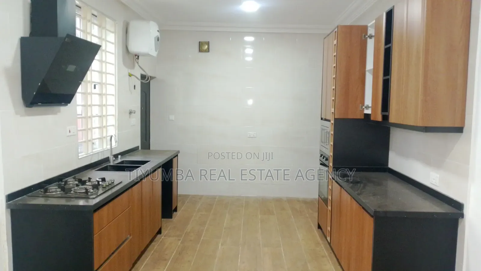 3bdrm House in Tiyumba Real Estate, Airport Residential Area for rent