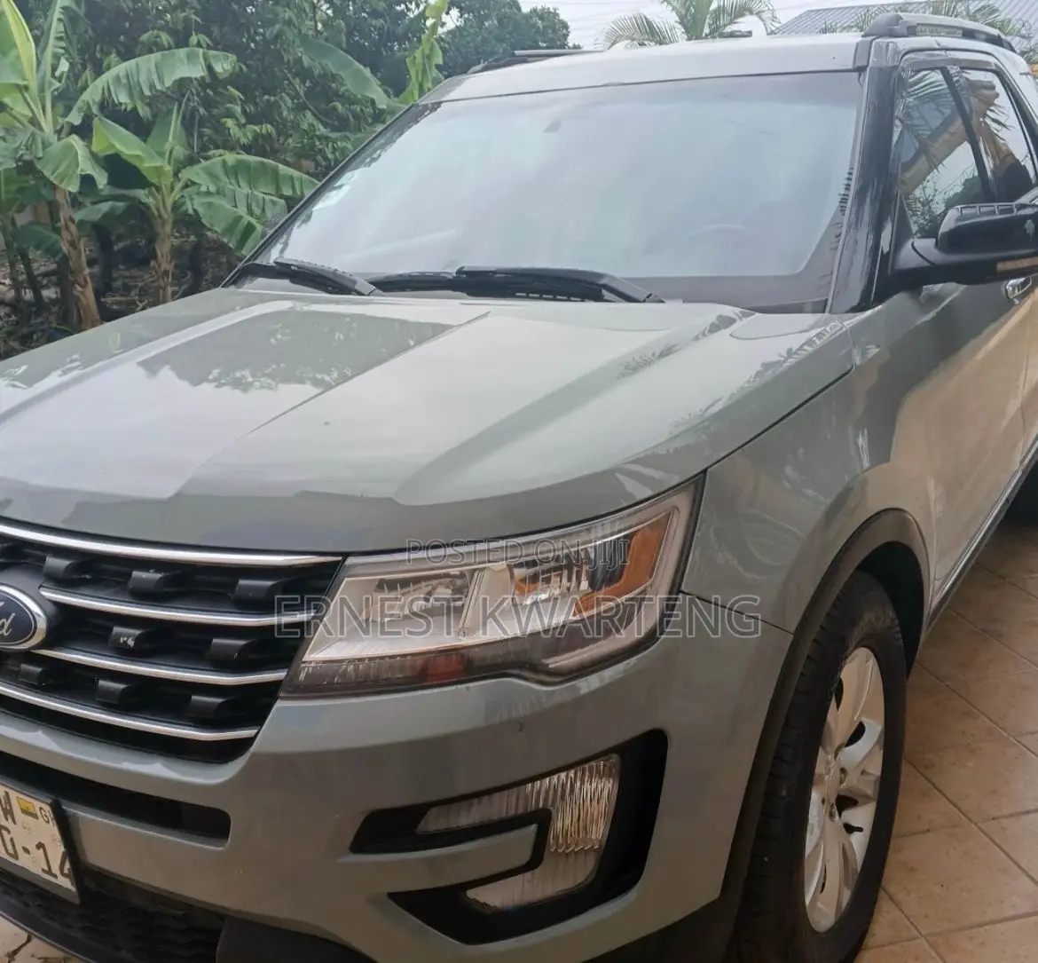 Ford Explorer 2014 Gray