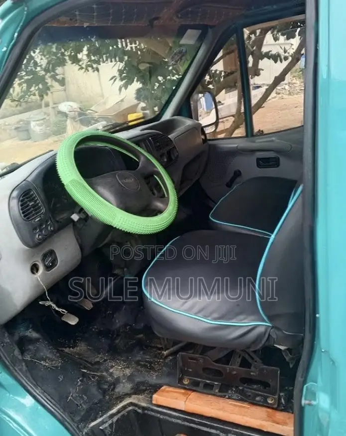 Ford Transit 2010