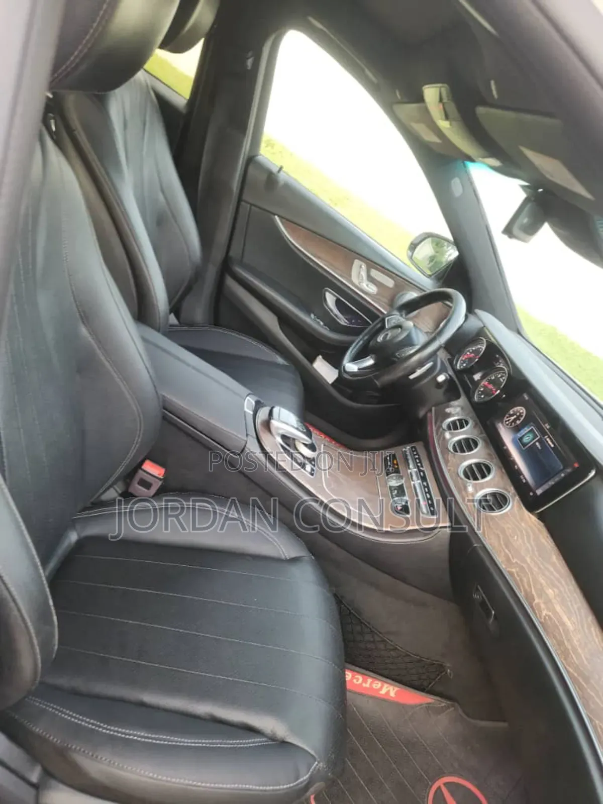 Mercedes-Benz E300 2018 White