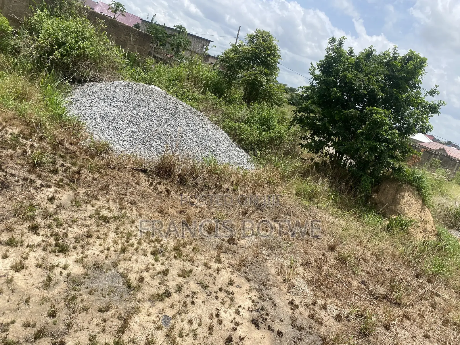 1plot of a Land for Sell