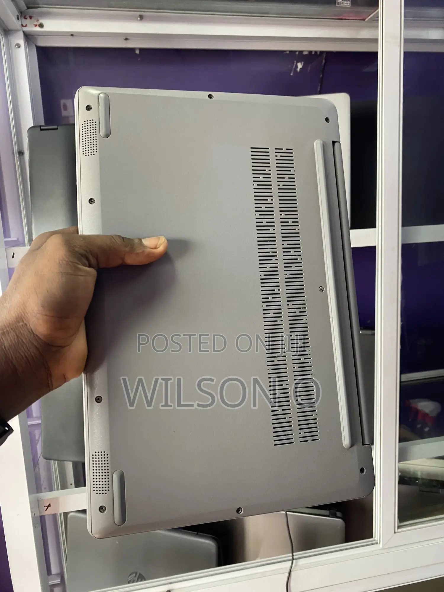 Laptop Lenovo IdeaPad 310 4GB Intel SSD 128GB