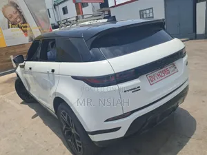 Land Rover Range Rover Evoque R-Dynamic SE AWD 2020 White