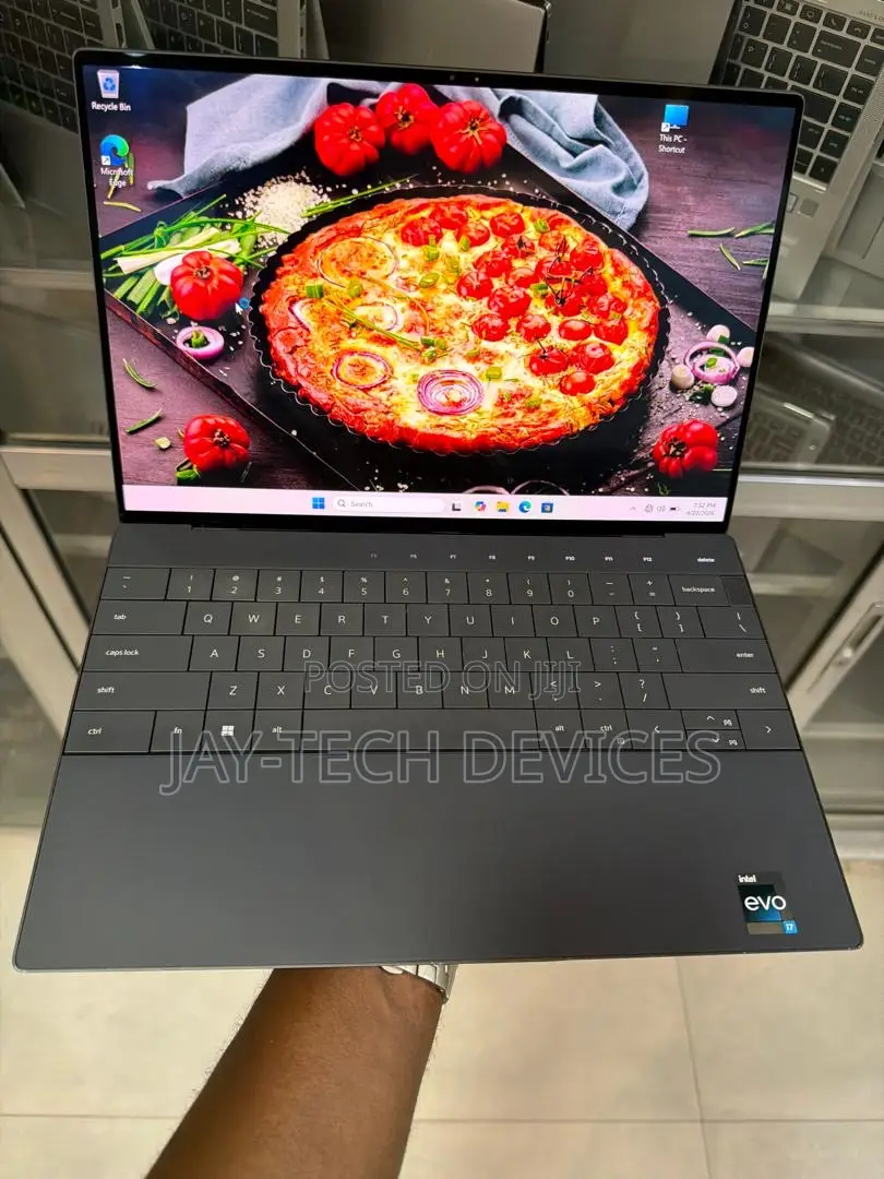 New Laptop Dell XPS 13 9320 32GB Intel Core i7 SSD 1T