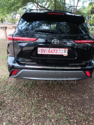 Toyota Highlander Platinum FWD 2023 Black