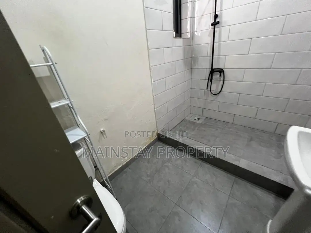 3bdrm Duplex in Mainstay Estates, Tseaddo for rent