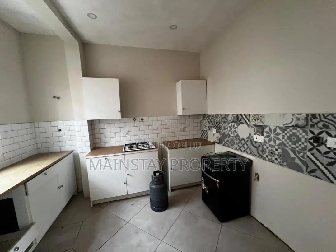 3bdrm Duplex in Mainstay Estates, Tseaddo for rent