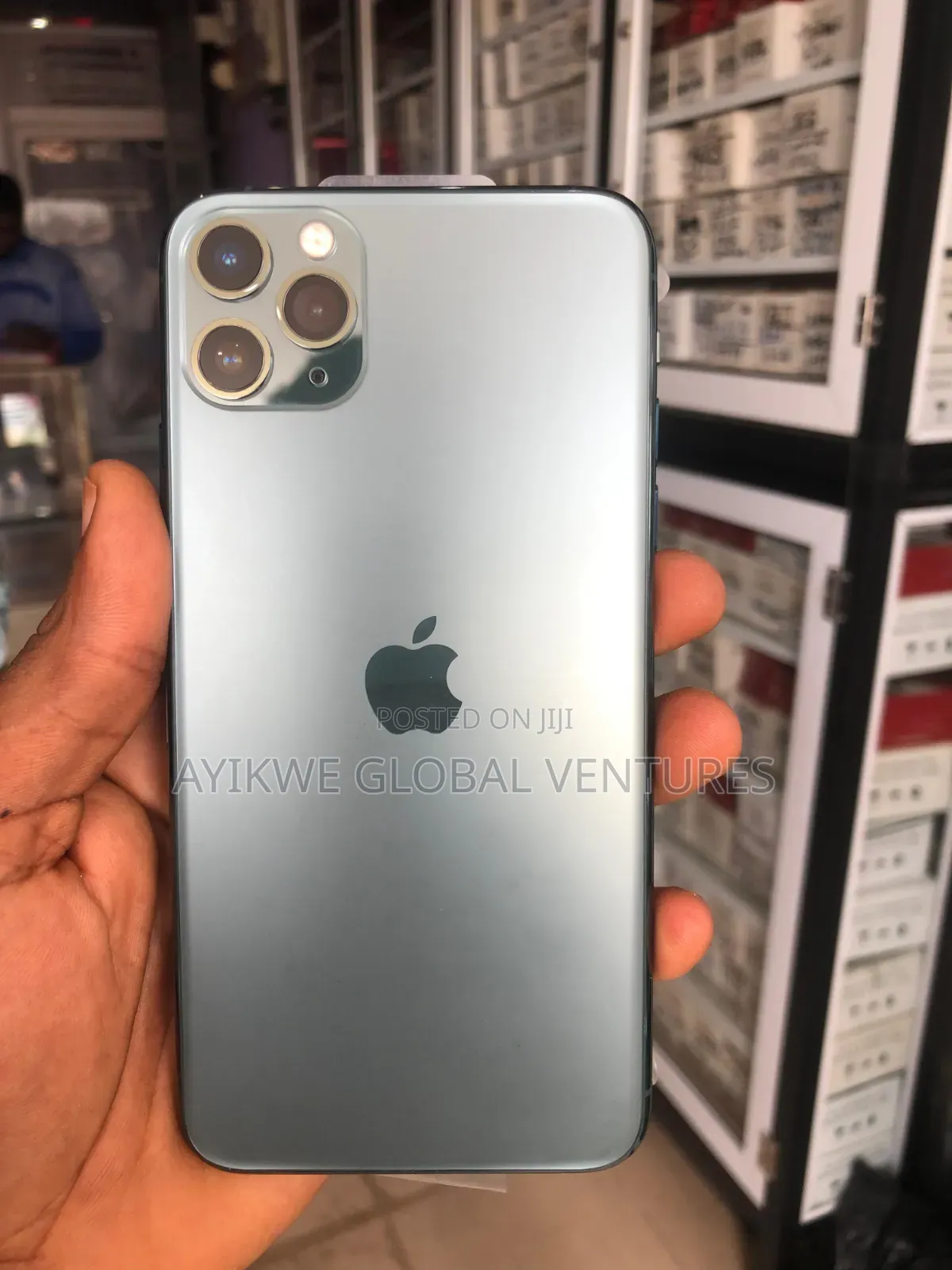 Apple iPhone 11 Pro 64 GB Gray