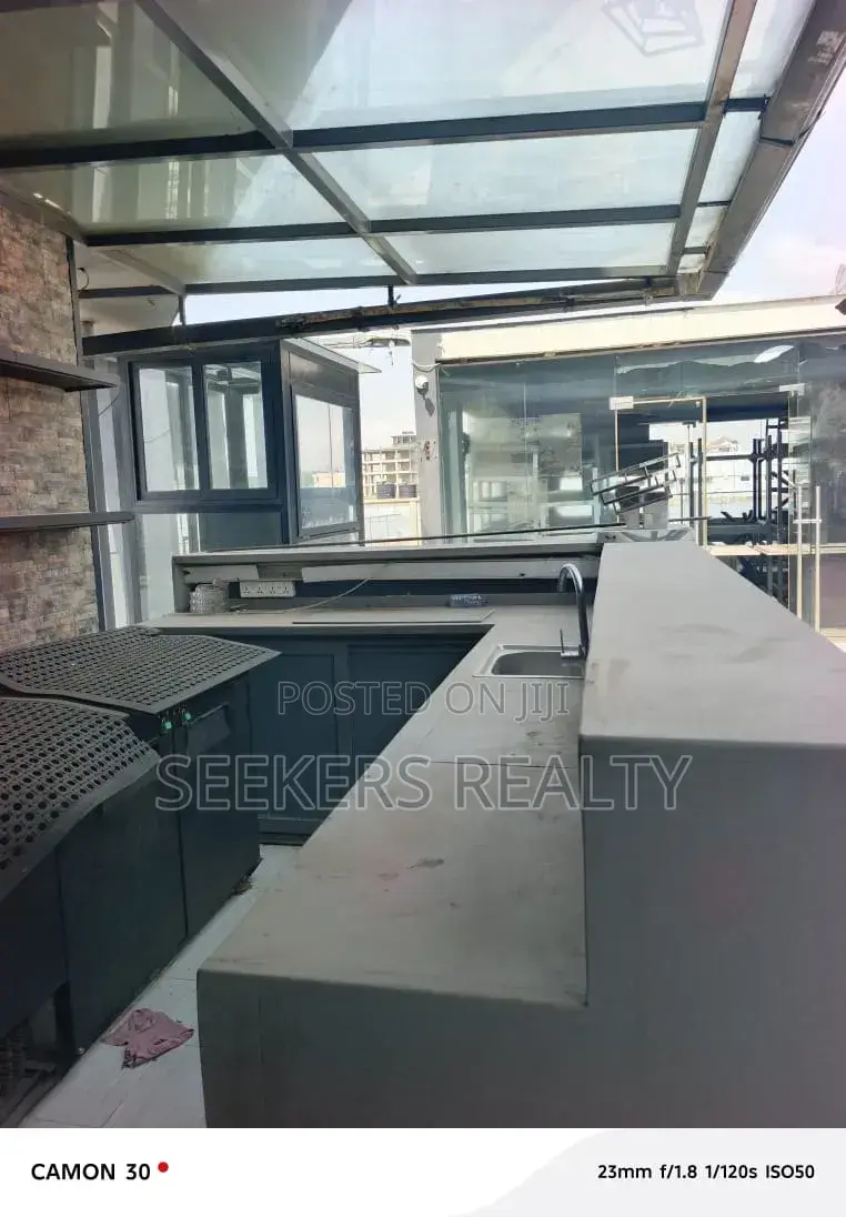  Rooftop Restaurant Space for Rent – Osu Oxford Street