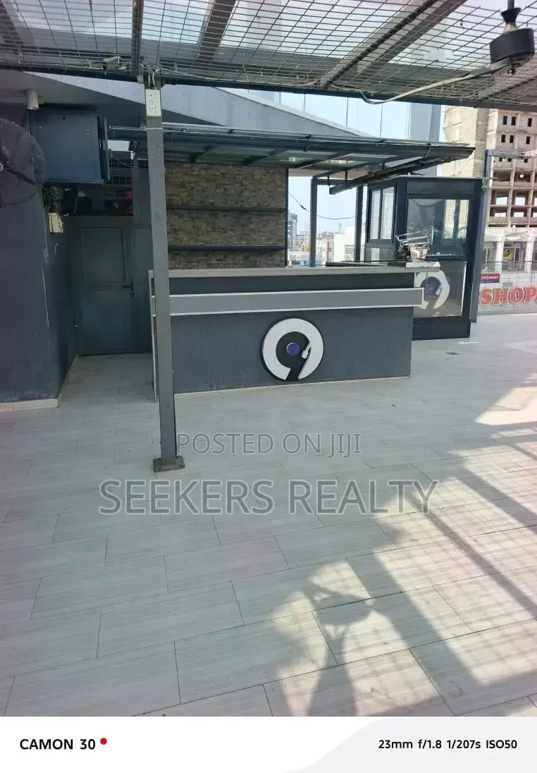  Rooftop Restaurant Space for Rent – Osu Oxford Street