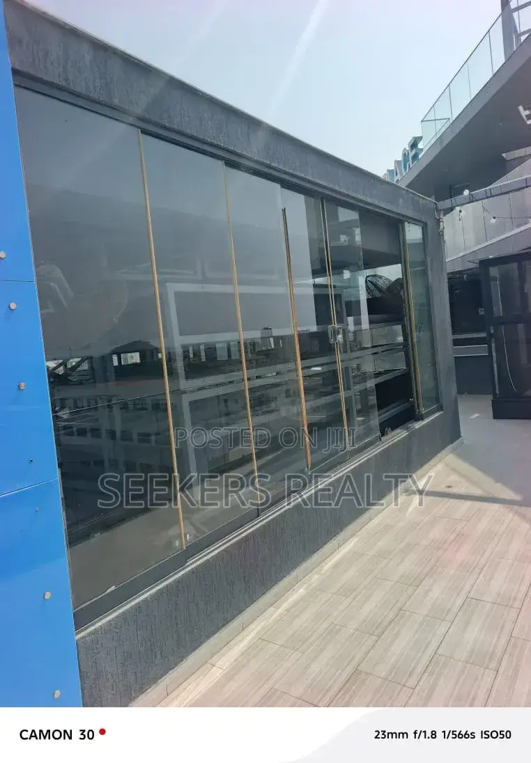  Rooftop Restaurant Space for Rent – Osu Oxford Street