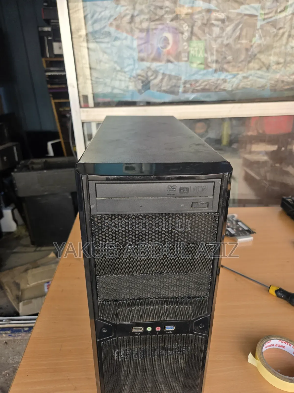 Desktop Computer Asus 8GB AMD A8 HDD+SSD 500GB
