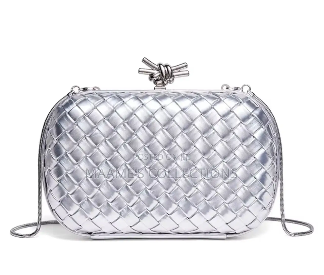 Bottega Veneta Knot Minaudière Ladies Clutch Bag ( Comes With a Box)