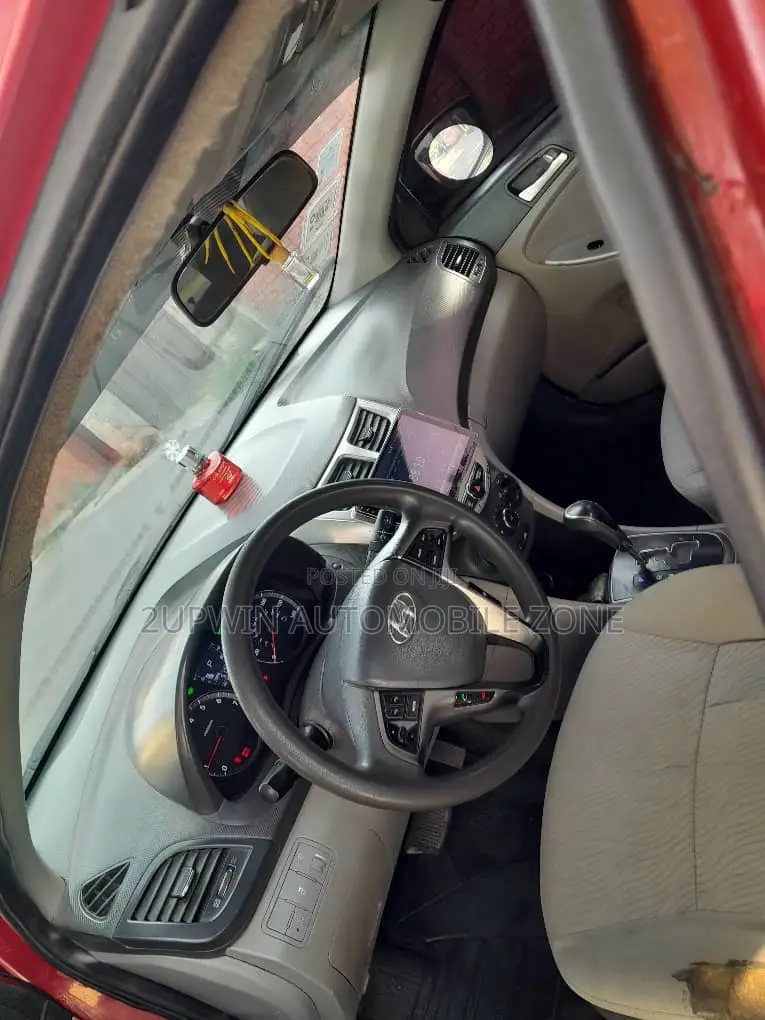 Hyundai Accent 2013 Red