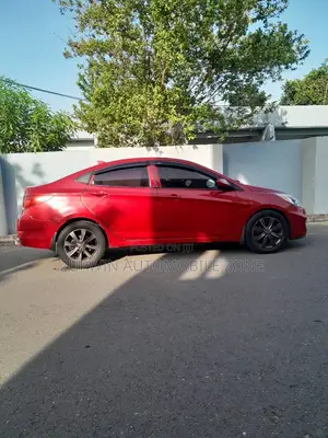 Hyundai Accent 2013 Red