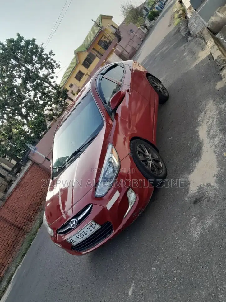 Hyundai Accent 2013 Red