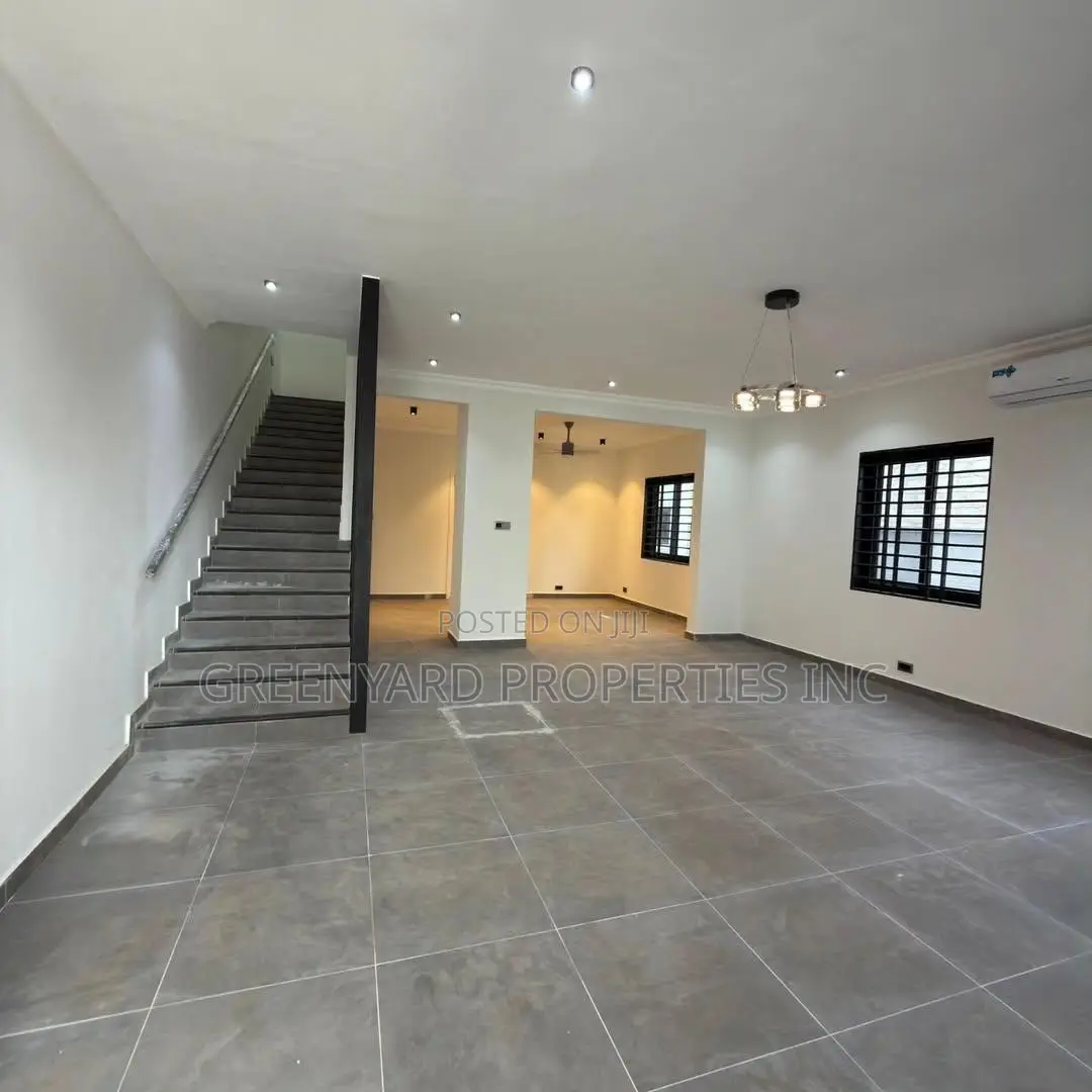 3bdrm House in Lakeside C8 for sale