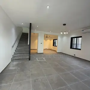 3bdrm House in Lakeside C8 for sale