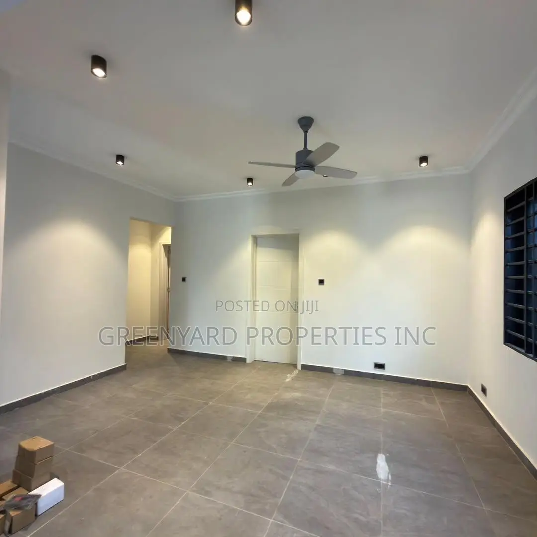 3bdrm House in Lakeside C8 for sale