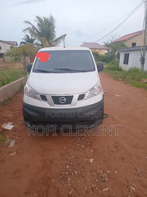 Nissan NV200 2018 White