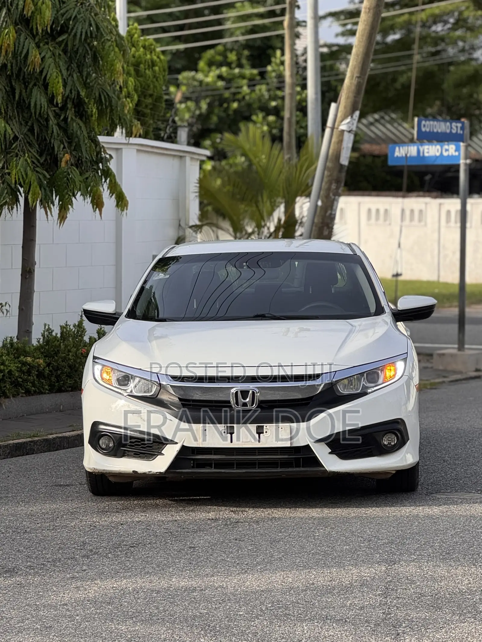 Honda Civic LX 4dr Sedan (2.0L 4cyl) 2016 White