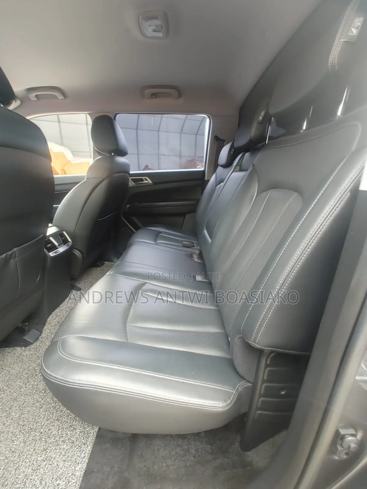 SsangYong Rexton 2019 Gray