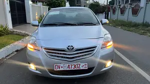 Toyota Yaris 2010 Gray