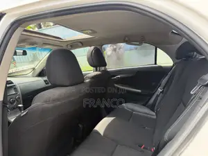 Toyota Corolla S Special Edition 4dr Sedan (1.8L 4cyl 4A) 2013 White