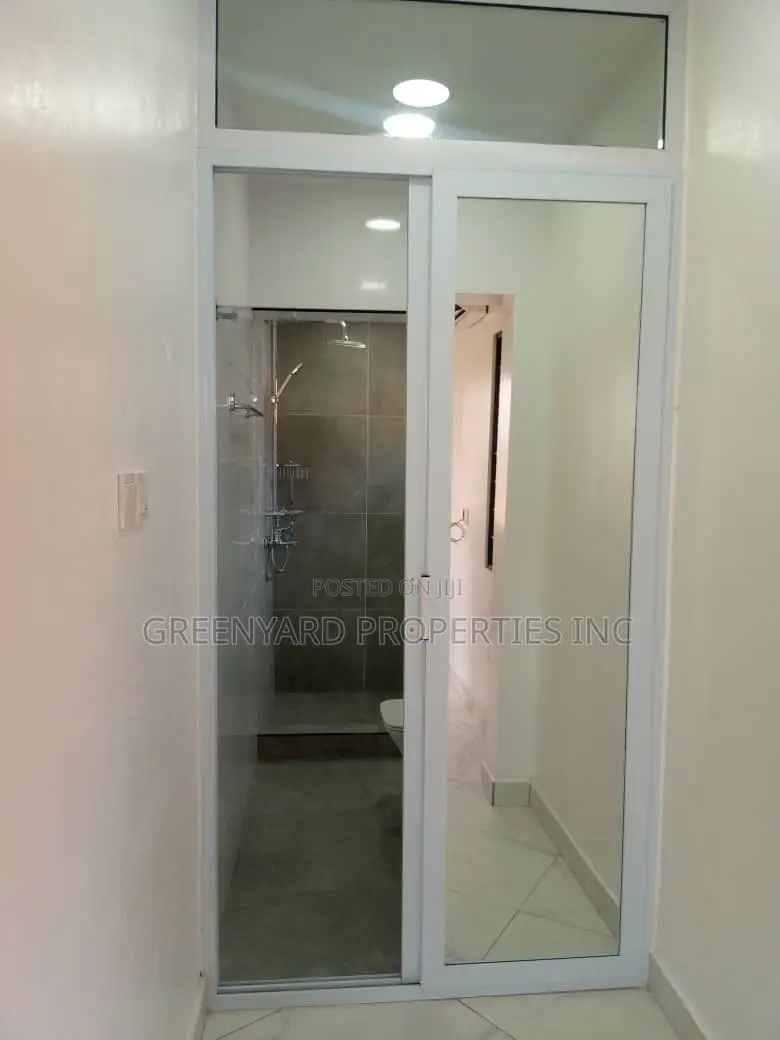 2bdrm Townhouse / Terrace in Cantonments for rent