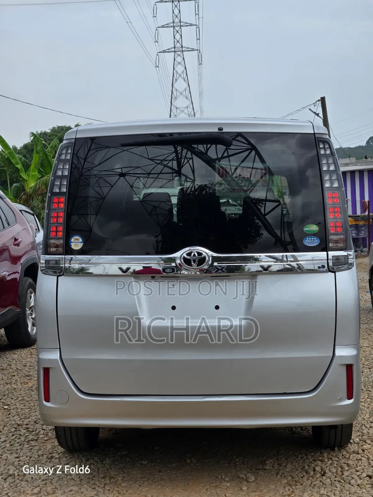 Toyota Voxy SV Premium 2014 Silver